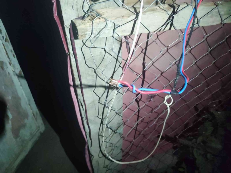 Elektrik Akımına Kapılan 6 Yaşındaki Çocuk Hayatını Kaybetti