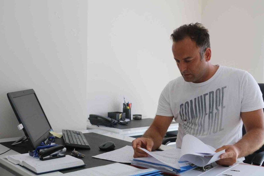 Eşinden Kalan Mirasa 2,5 Milyon Dolarlık İcra Gelen Ukraynalı Kadına, Üvey Oğlundan Yalanlama