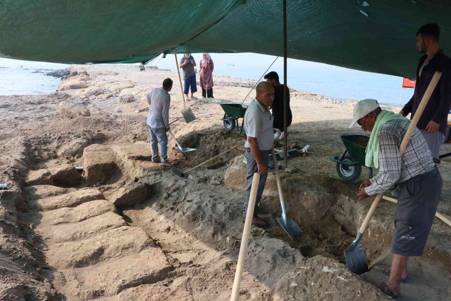 Bin 800 Yıllık Liman Yeniden Gün Yüzüne Çıkarılıyor