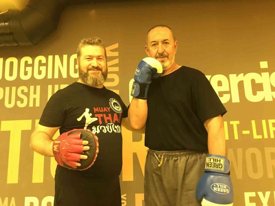 Sağlığını 50 Yıldır Yaptığı Boksa Borçlu