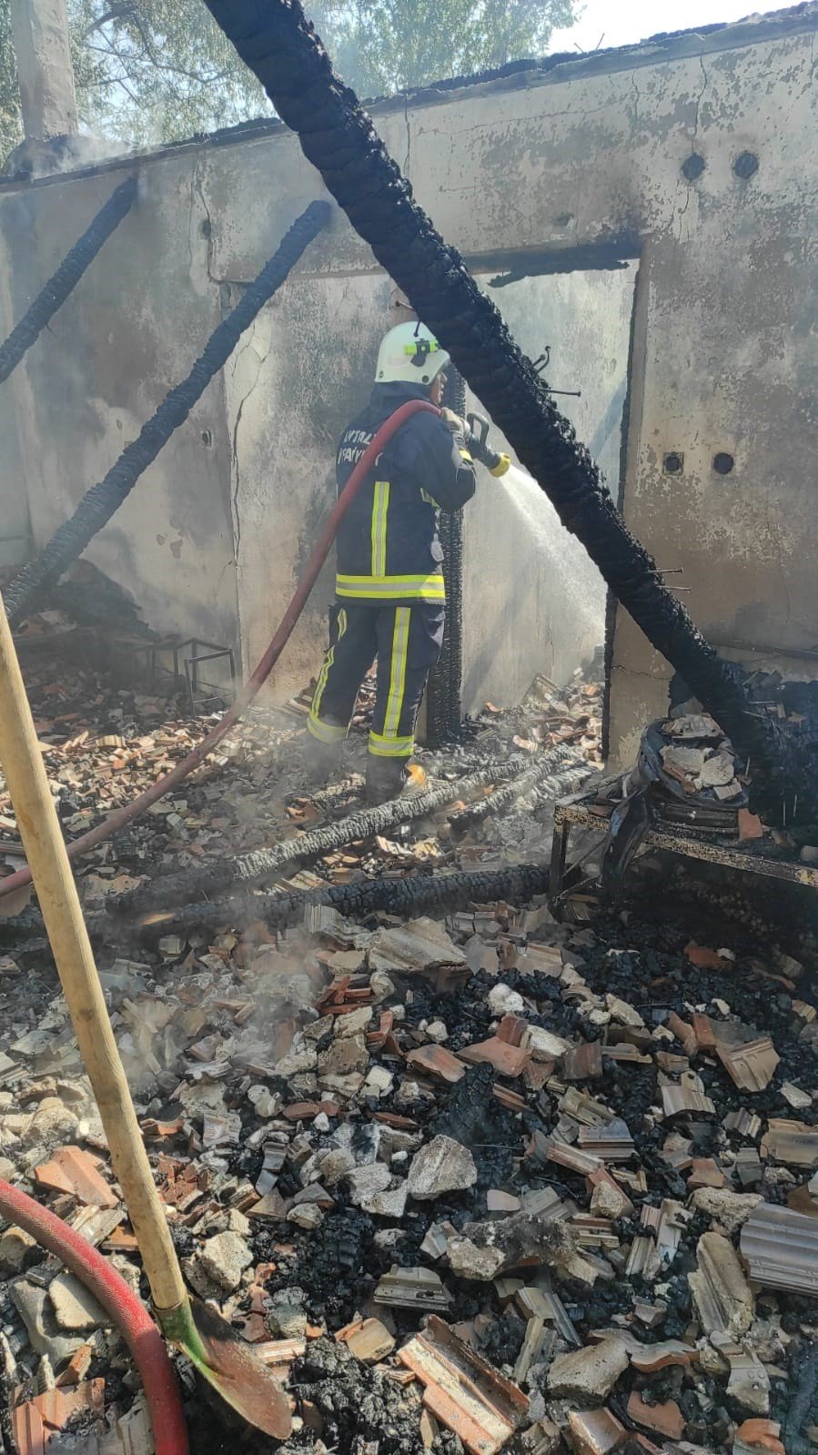 Korkuteli’nde Ev Yangını