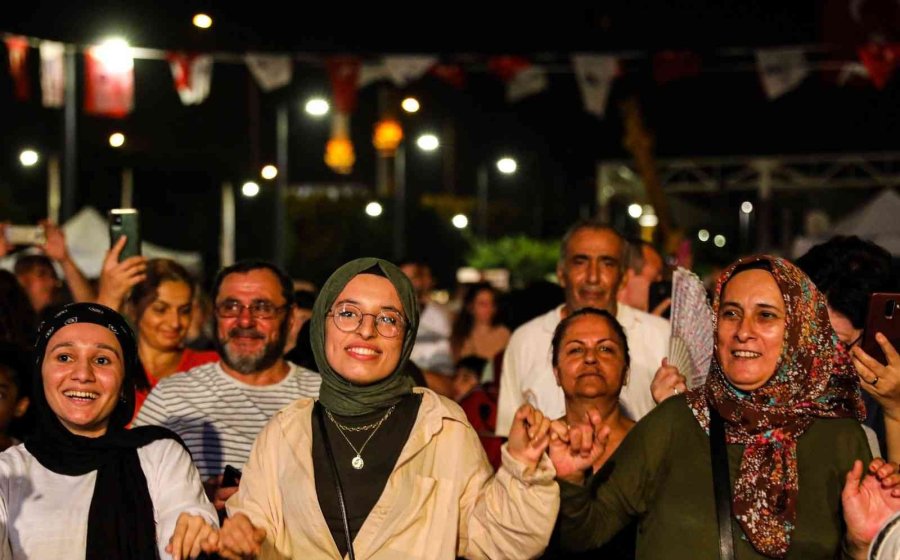 Antalya’da Şanlıurfa Rüzgarı Esti