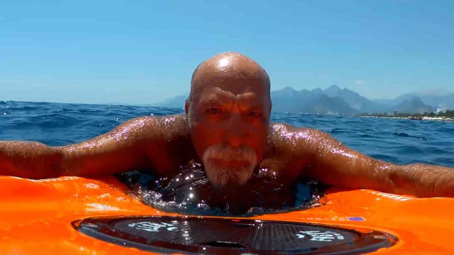 Denizde Ayağına Kramp Giren Vatandaş, Cankurtaran Robotla Kurtarıldı