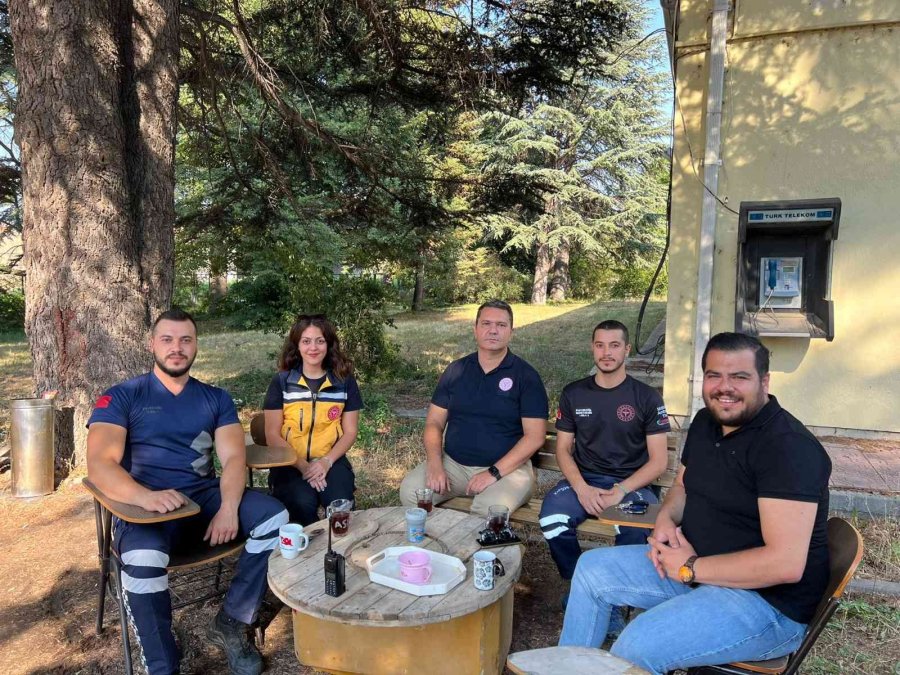 İl Sağlık Müdürü Bilge Acil Sağlık İstasyonlarını Ziyaret Etti