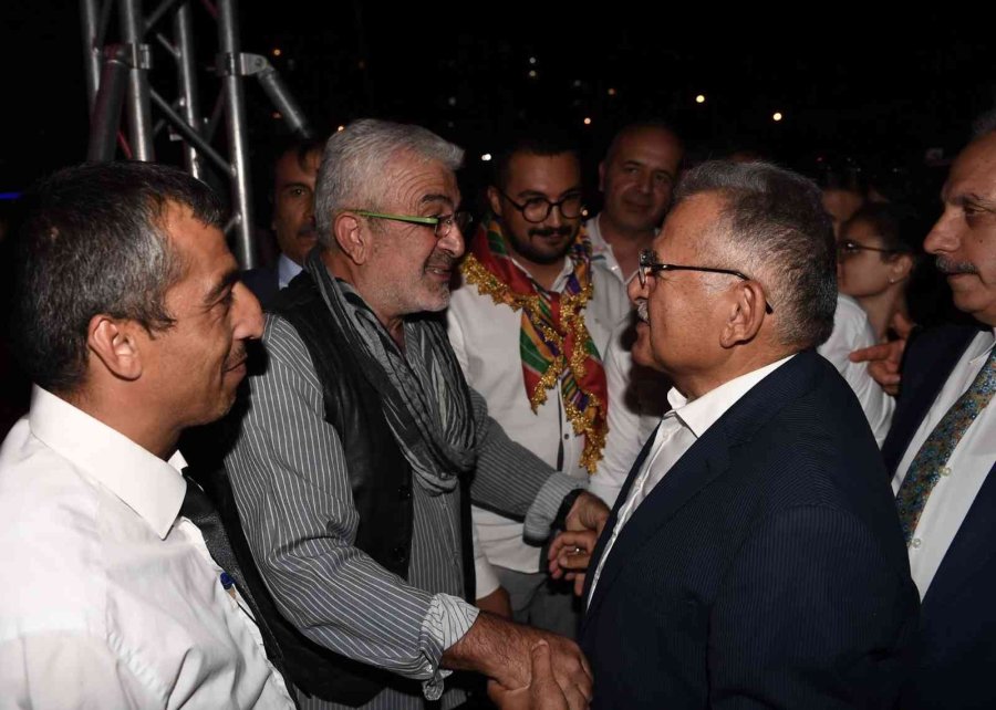 Başkan Büyükkılıç, Avşar Türkmenleri Şenliği’nde Avşarlarla Buluştu