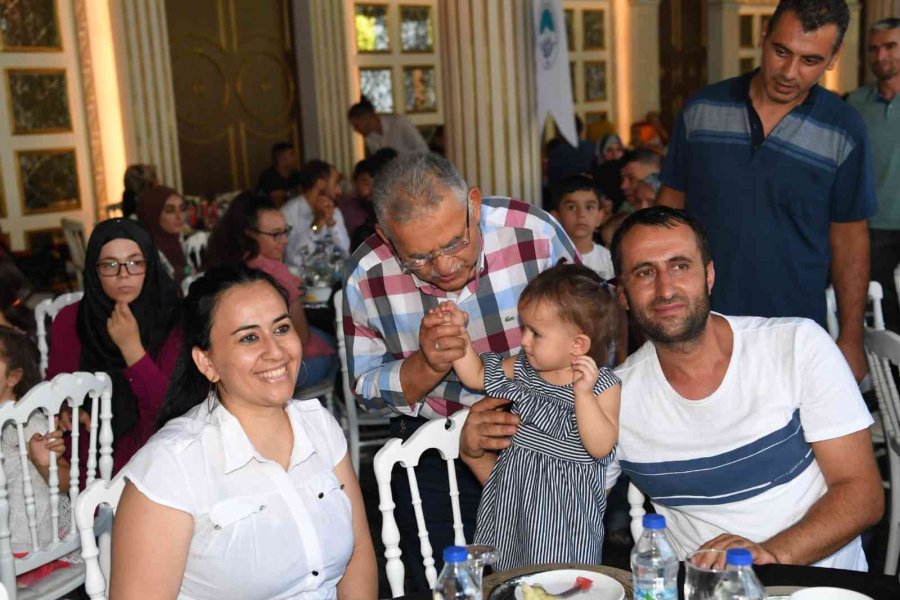 Sünnet Şöleni’nde 493 Çocuk Sünnet Edildi