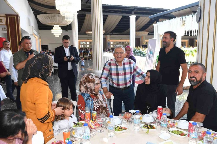 Sünnet Şöleni’nde 493 Çocuk Sünnet Edildi