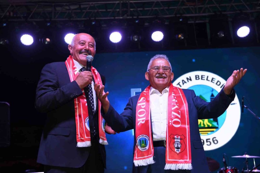 Büyükkılıç, Özvatan’da Festivale Katıldı, İlçeye Yeni Müjdeler Verdi