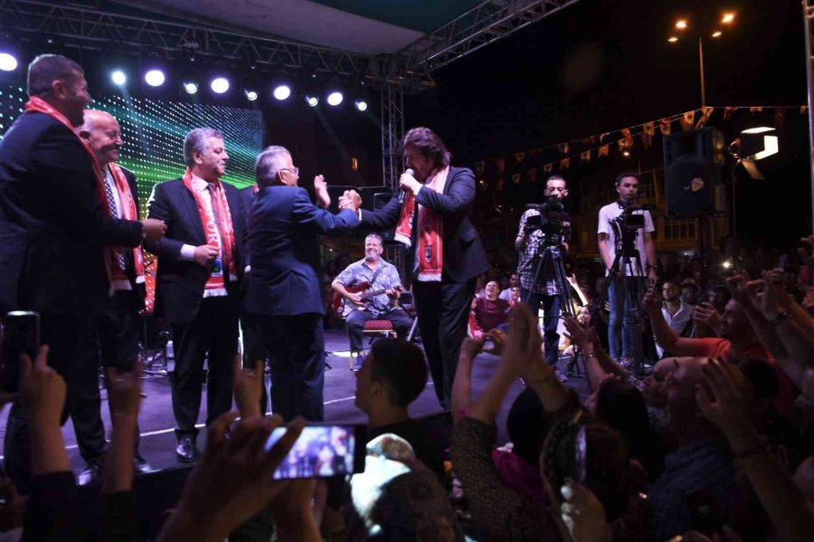 Büyükkılıç, Özvatan’da Festivale Katıldı, İlçeye Yeni Müjdeler Verdi