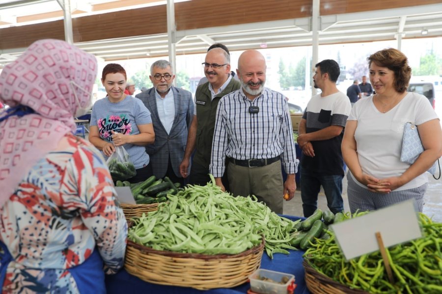 Kayseri’de Tek Olan ’yüzde 100 Ekolojik Pazar’ Açıldı