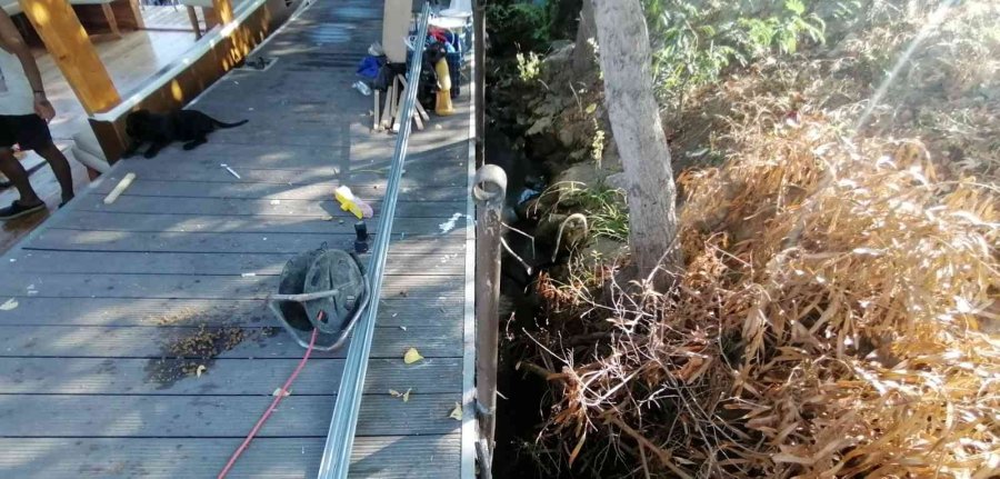 Manavgat Irmağı’nda Tepki Çeken Görüntü