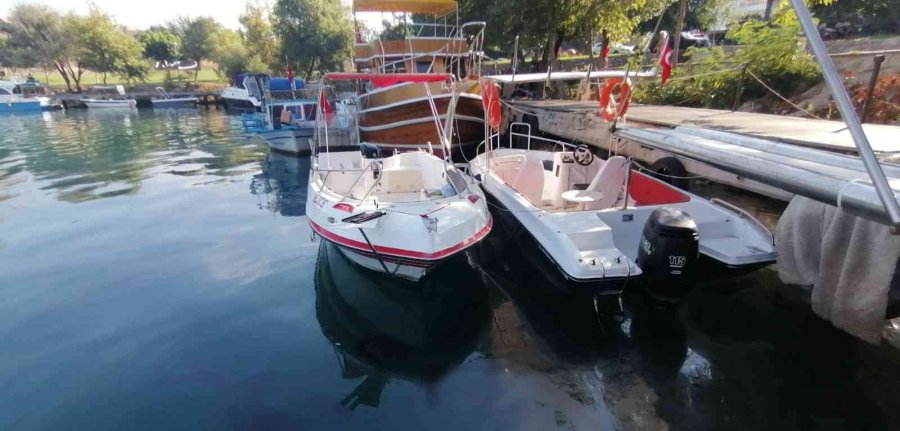 Manavgat Irmağı’nda Tepki Çeken Görüntü