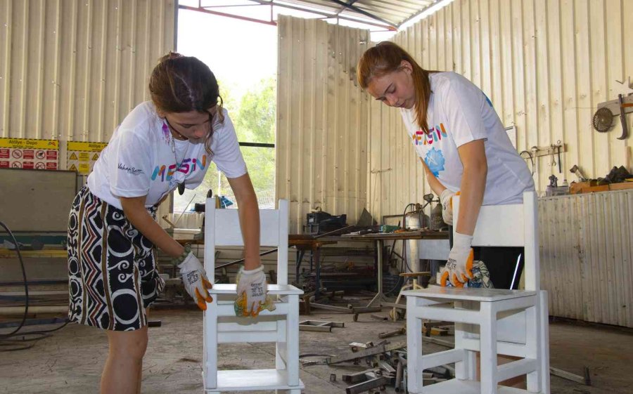 Tarsus Gençlik Kampı Yabancı Öğrencileri Misafir Etti
