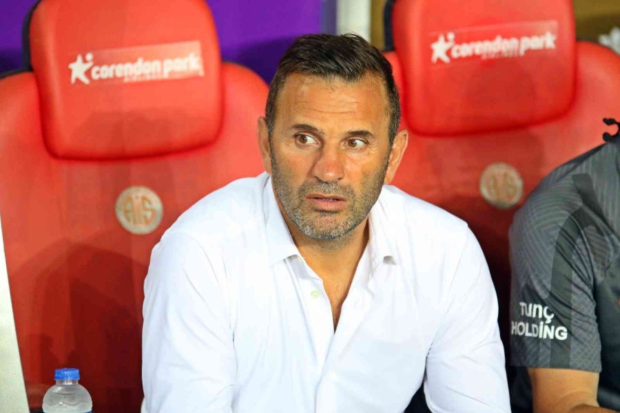 Spor Toto Süper Lig: Ft Antalyaspor: 0 - Galatasaray: 0 (ilk Yarı)