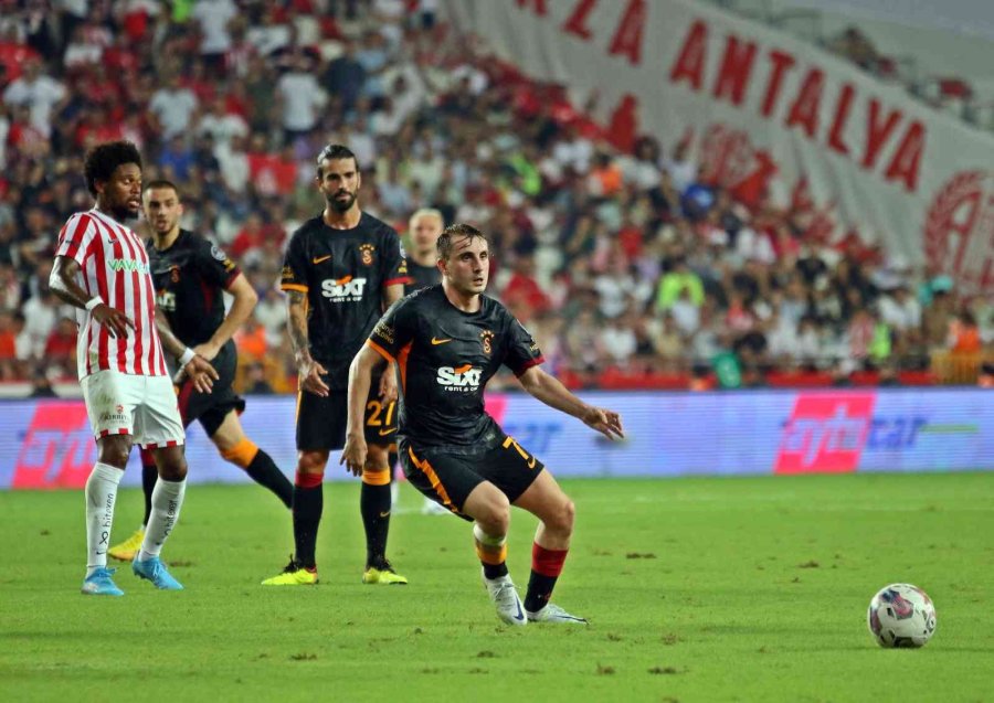 Spor Toto Süper Lig: Ft Antalyaspor: 0 - Galatasaray: 0 (ilk Yarı)