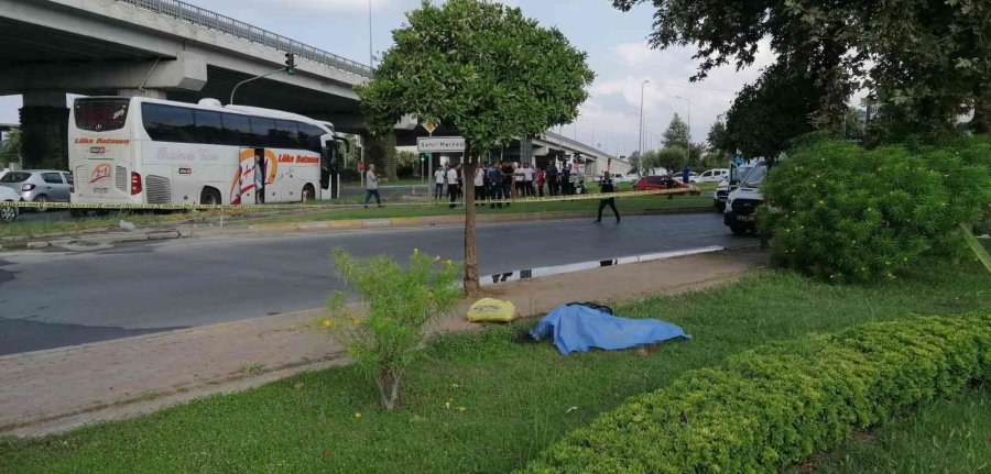 Yolcu Otobüsünden İndi, Silahlı Saldırıda Öldürüldü