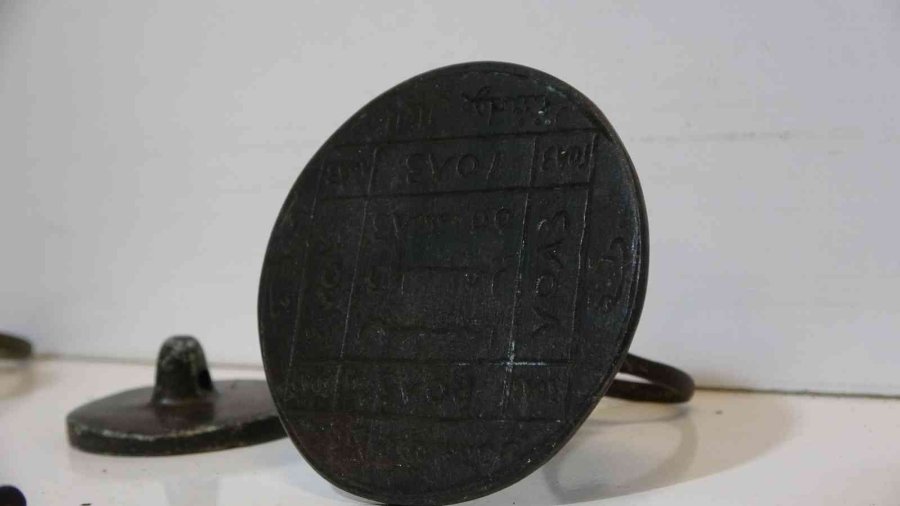 Yurtdışına Kaçırılmayı Bekleyen 150 Adet Tarihi Eser Bulundu