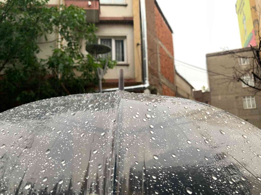 Eskişehir’de Şiddetli Sağanak Yağış