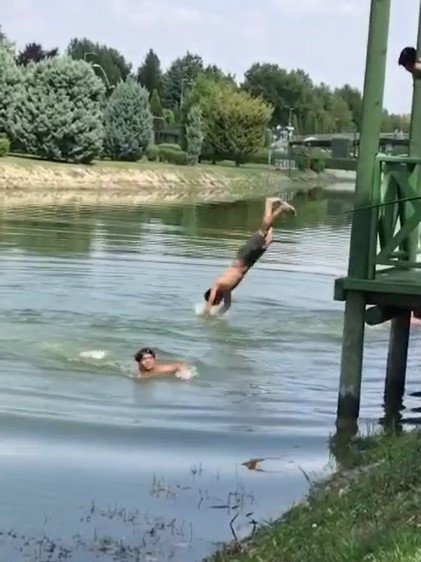 Çocukların Porsuk Çayı’nda Tehlikeli Oyunu