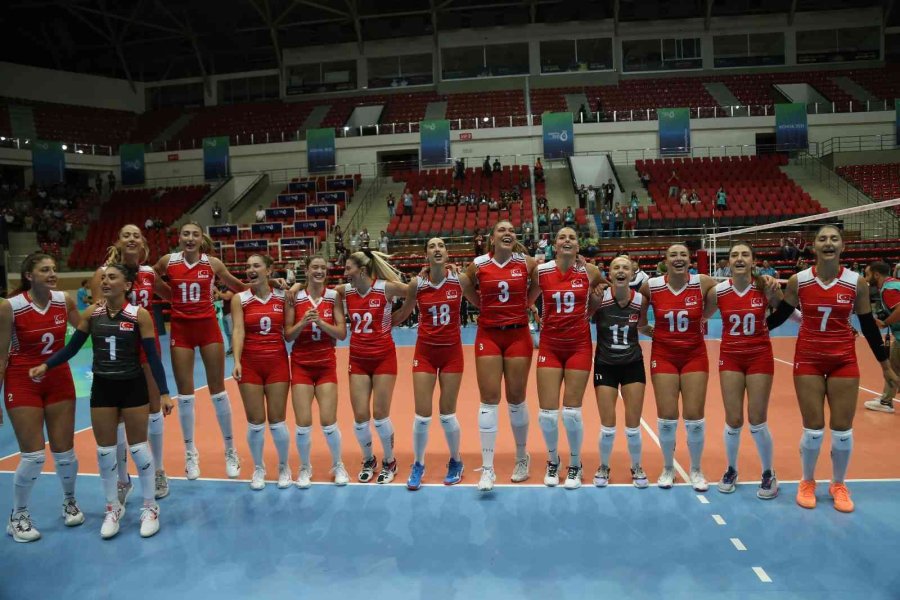 Filenin Sultanları, İslami Dayanışma Oyunları’na Galibiyetle Başladı