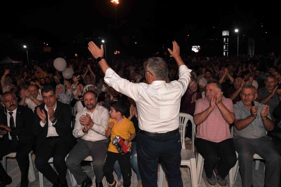 Başkan Büyükkılıç, Hacılar’da Birlik Ve Beraberlik Gecesi’ne Katıldı