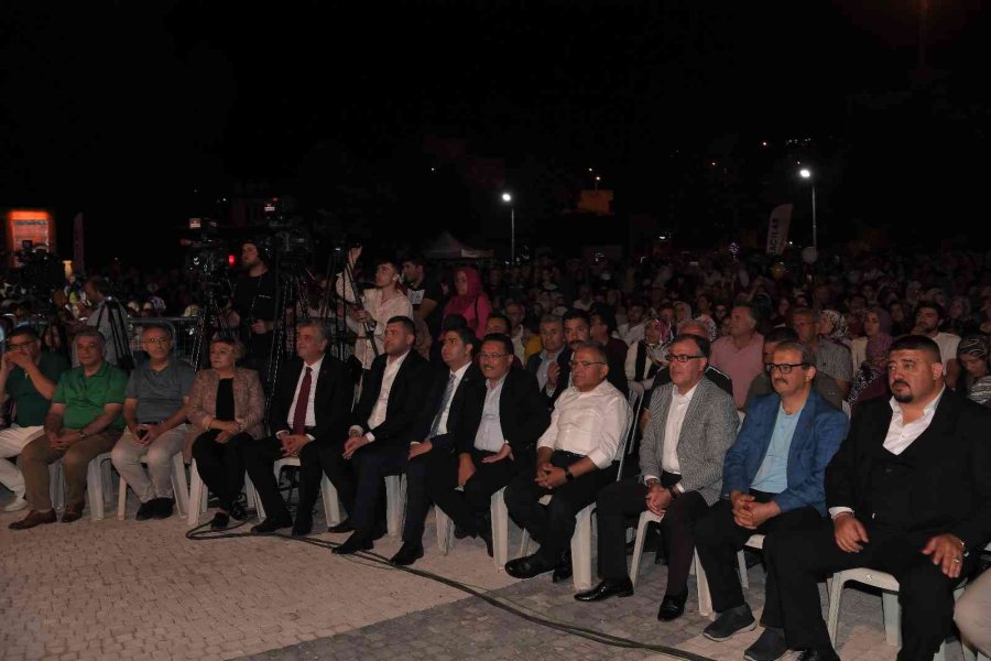 Başkan Büyükkılıç, Hacılar’da Birlik Ve Beraberlik Gecesi’ne Katıldı