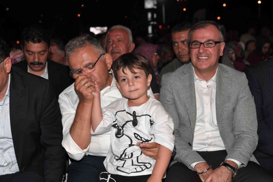 Başkan Büyükkılıç, Hacılar’da Birlik Ve Beraberlik Gecesi’ne Katıldı