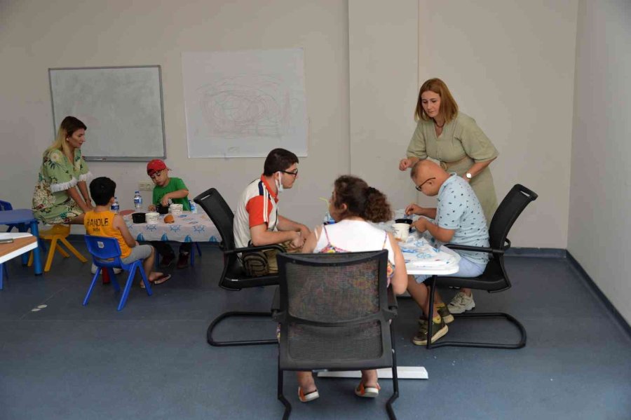 Özel Çocuklar Mola Evi’nde Keyifli Vakit Geçiriyor