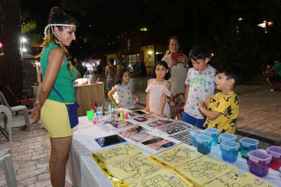 Kepez’in Nostaljik Yeşilçam Sokağı’nda Anılara Yolculuk