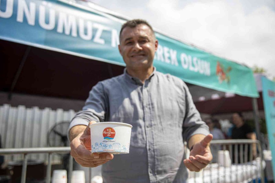 Alanya’da Geleneksel Aşure Etkinliği