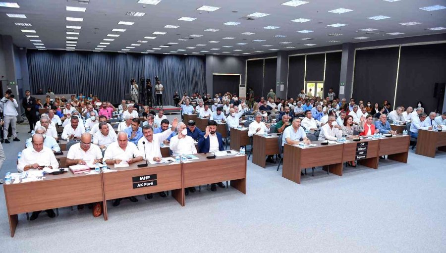 Seçer: "çarşı Karıştığı Zaman İşler Yürümüyor, Çarşının Karışmasına Ben Karşıyım"