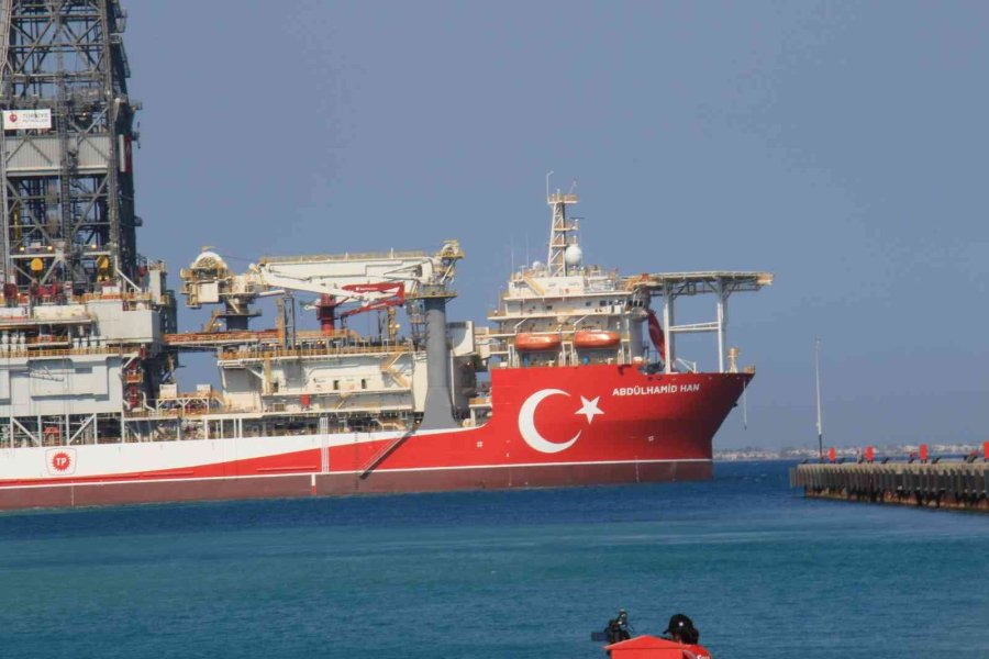 Abdulhamid Han Sondaj Gemisi Limandan Ayrıldı