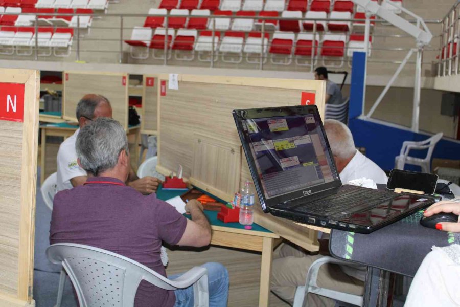 Kulüplerarası Briç Şampiyonası Tüm Hızı İle Devam Ediyor