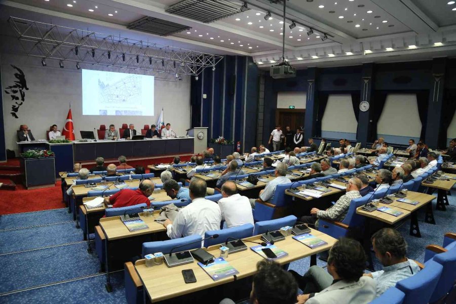 Büyükşehir Meclisi’nden Amatör Spora 650 Bin Tl Destek