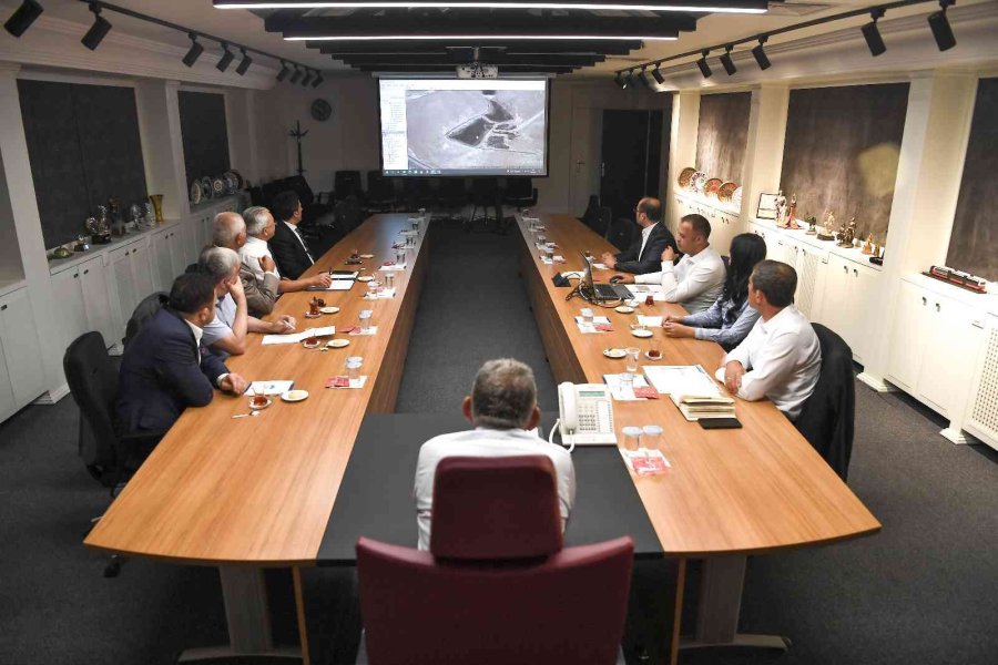 Başkan Büyükkılıç’tan Osb Başkanlarıyla Katı Atık Ve Çevre Konulu İstişare Toplantısı