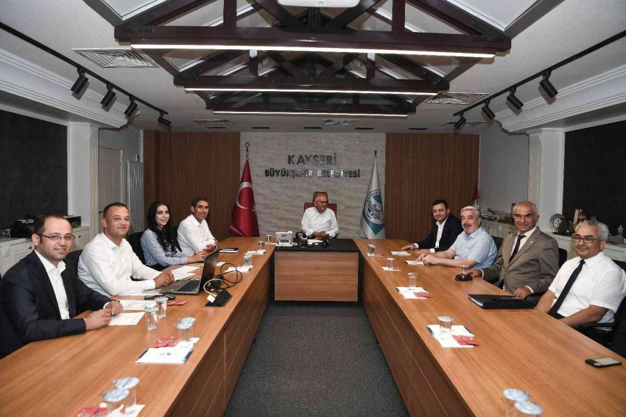 Başkan Büyükkılıç’tan Osb Başkanlarıyla Katı Atık Ve Çevre Konulu İstişare Toplantısı