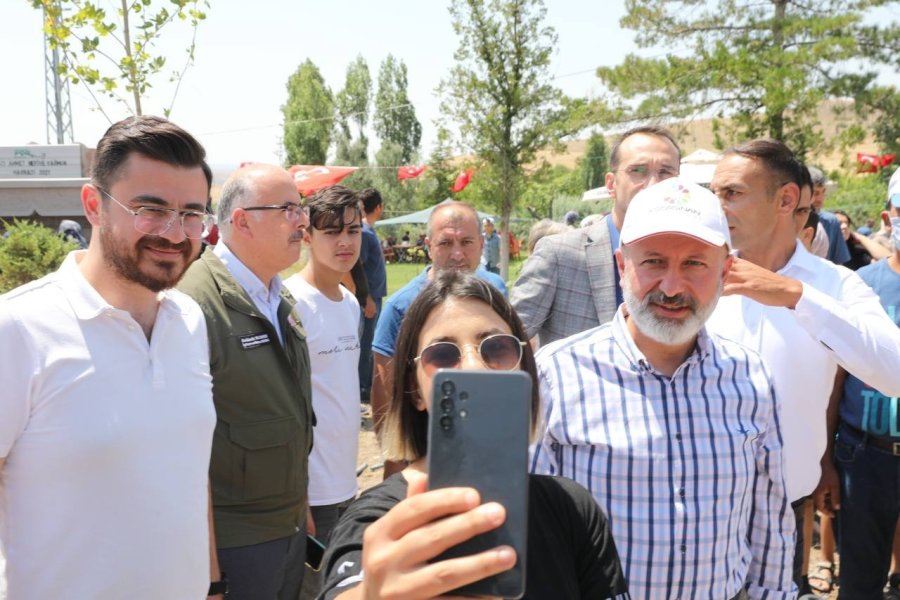 Başkan Çolakbayrakdar’dan Şenlik Tadında Buluşma