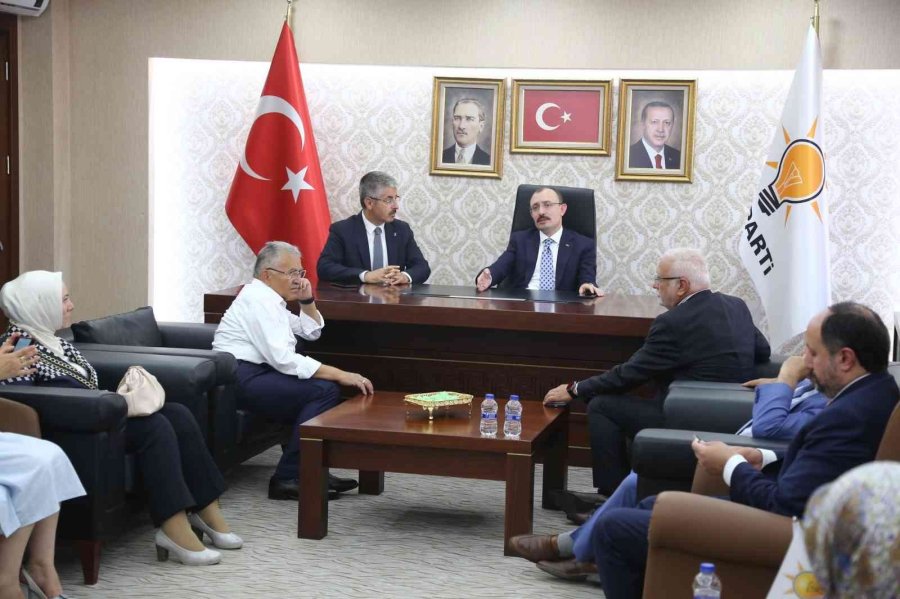 Başkan Büyükkılıç, Bakan Muş’a Sahabiye Projesi’ni Anlattı