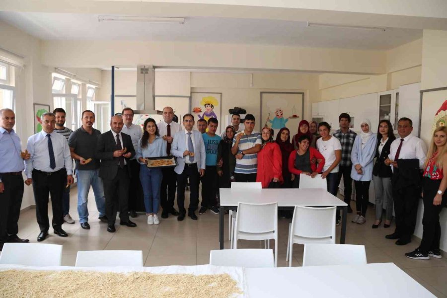 Başkan Kesikbaş, “özel Eğitimin Destekçisi Olmaya Devam Edeceğiz”