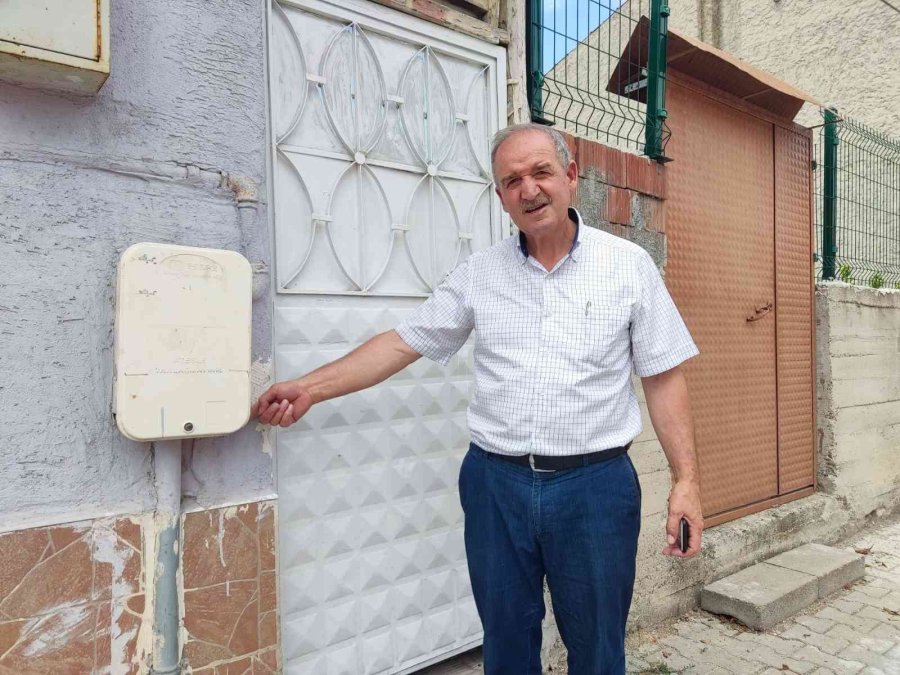 Kablo Hırsızları İş Başında