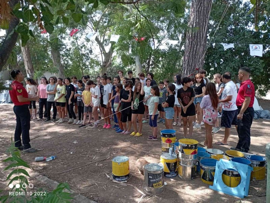 Jandarmadan İzci Çocuklara Dağcılık Eğitimi