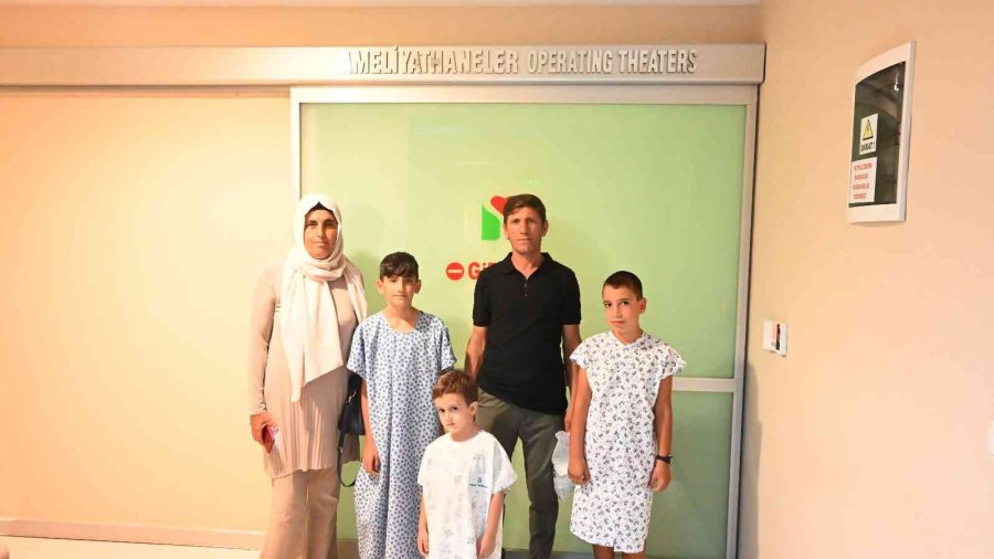 Kemer Belediyesinden Ücretsiz Sünnet Etkinliği