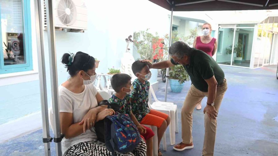 Kemer Belediyesinden Ücretsiz Sünnet Etkinliği