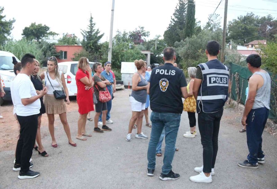 İhbar Üzerine Adrese Gelen Hayvanseverleri Şok Eden Görüntü