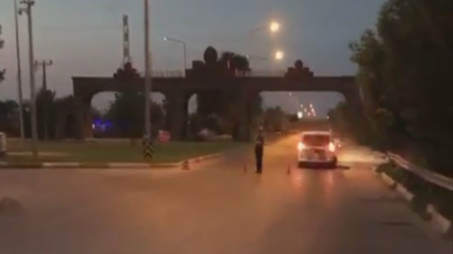 Antalya’da Barmen Genç, Trafik Kazasında Hayatını Kaybetti