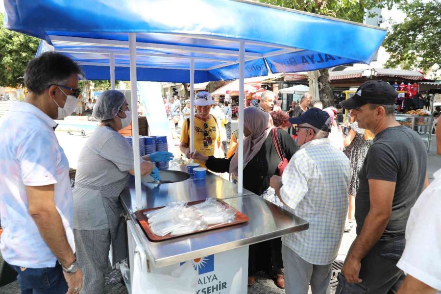 Turistler Aşureyi Çok Sevdi