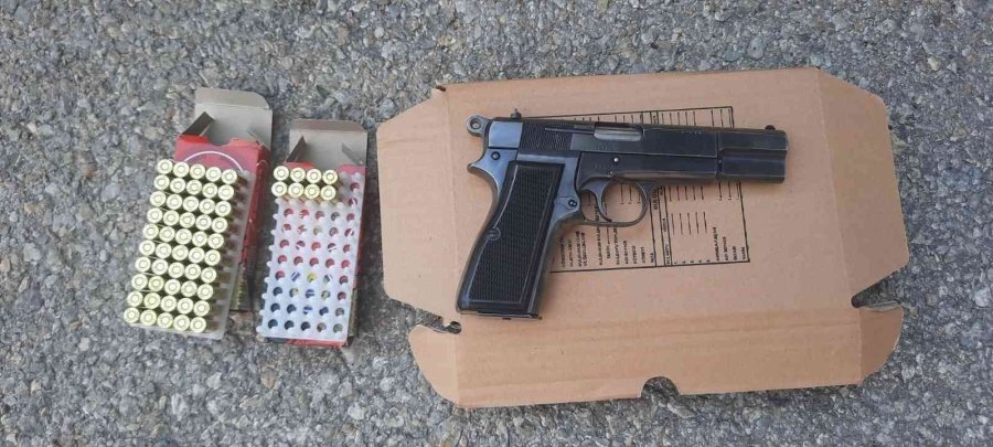 Havaya Ateş Eden Şahıs Silahıyla Birlikte Yakalandı