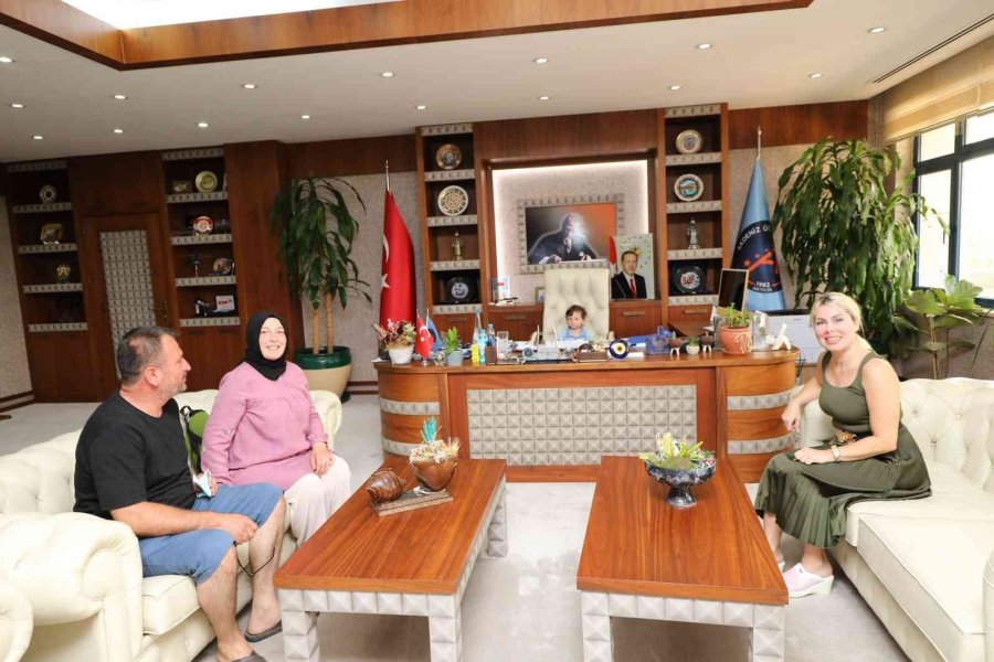 Ömer Bebek Tüm Dünyaya Umut Oldu