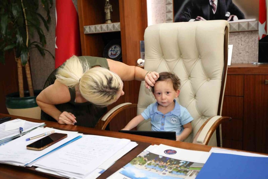 Ömer Bebek Tüm Dünyaya Umut Oldu