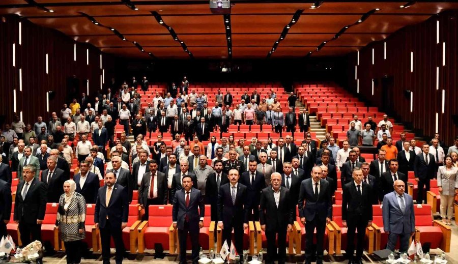 Ticaret Bakanı Muş, Kto’da İş Adamlarının Sorunlarını Dinledi